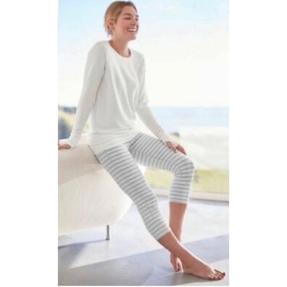 Athleta Gray Striped Chaturanga Capri Tights Small